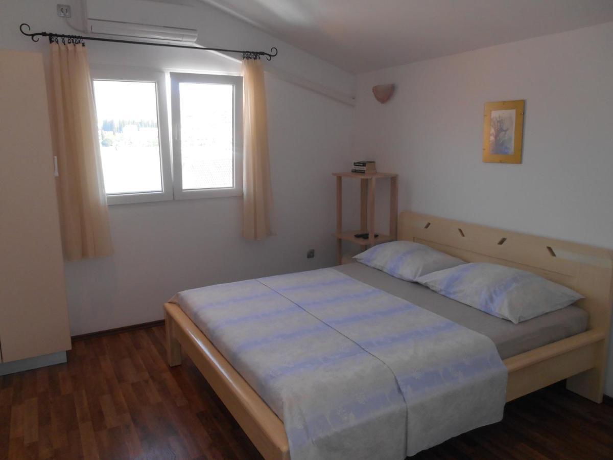 טרוגיר Apartments Bresan חדר תמונה
